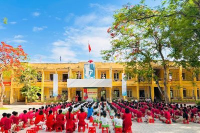 Hoạt động tham quan, trải nghiệm tại Trường Tiểu học Mỹ Hà của các bé khối 5 tuổi